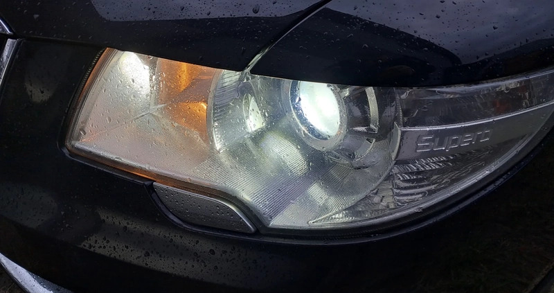 Skoda Superb cena 27500 przebieg: 221000, rok produkcji 2010 z Rybnik małe 277